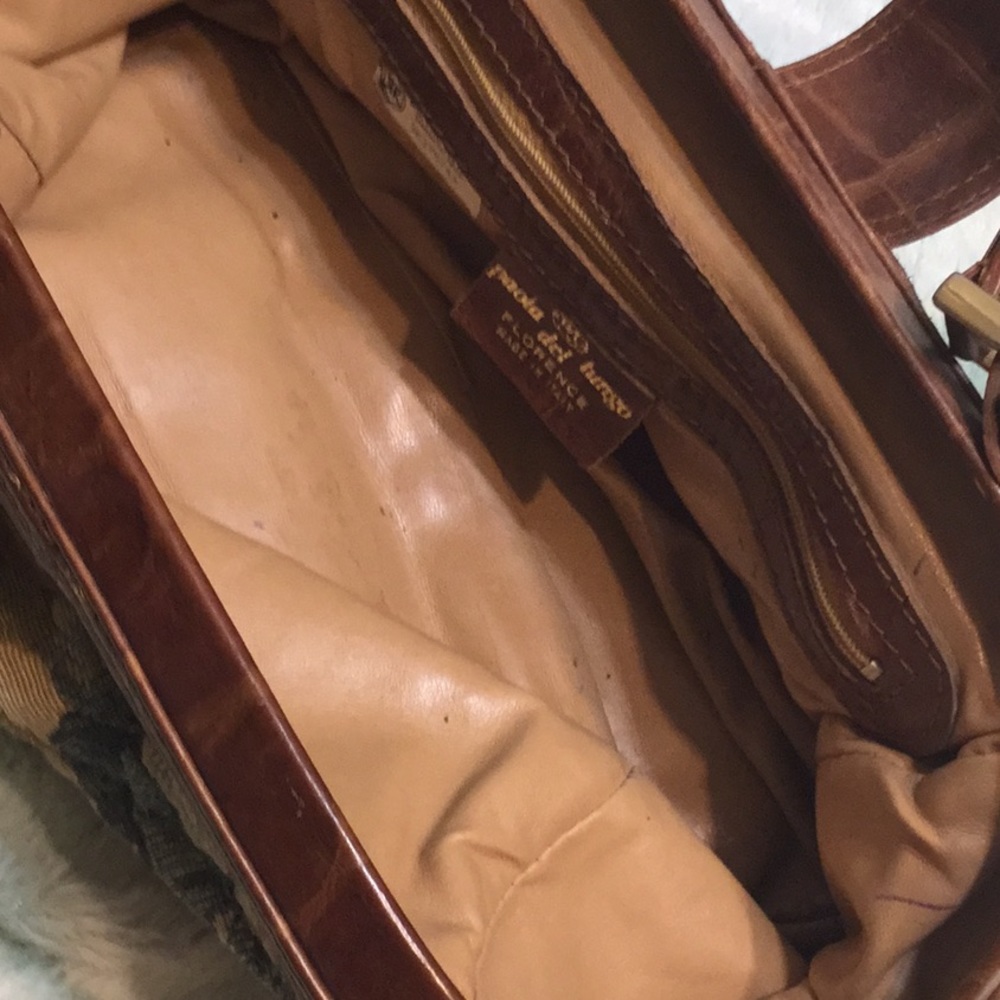 Purse - Picture 7 of 8